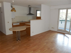 appartement à la location -   64000  PAU, surface 86,14 m2 location appartement - APR674584